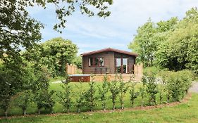 Oak Lodge